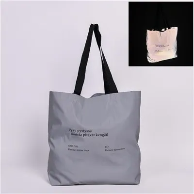 Beg Reflektif Cahaya